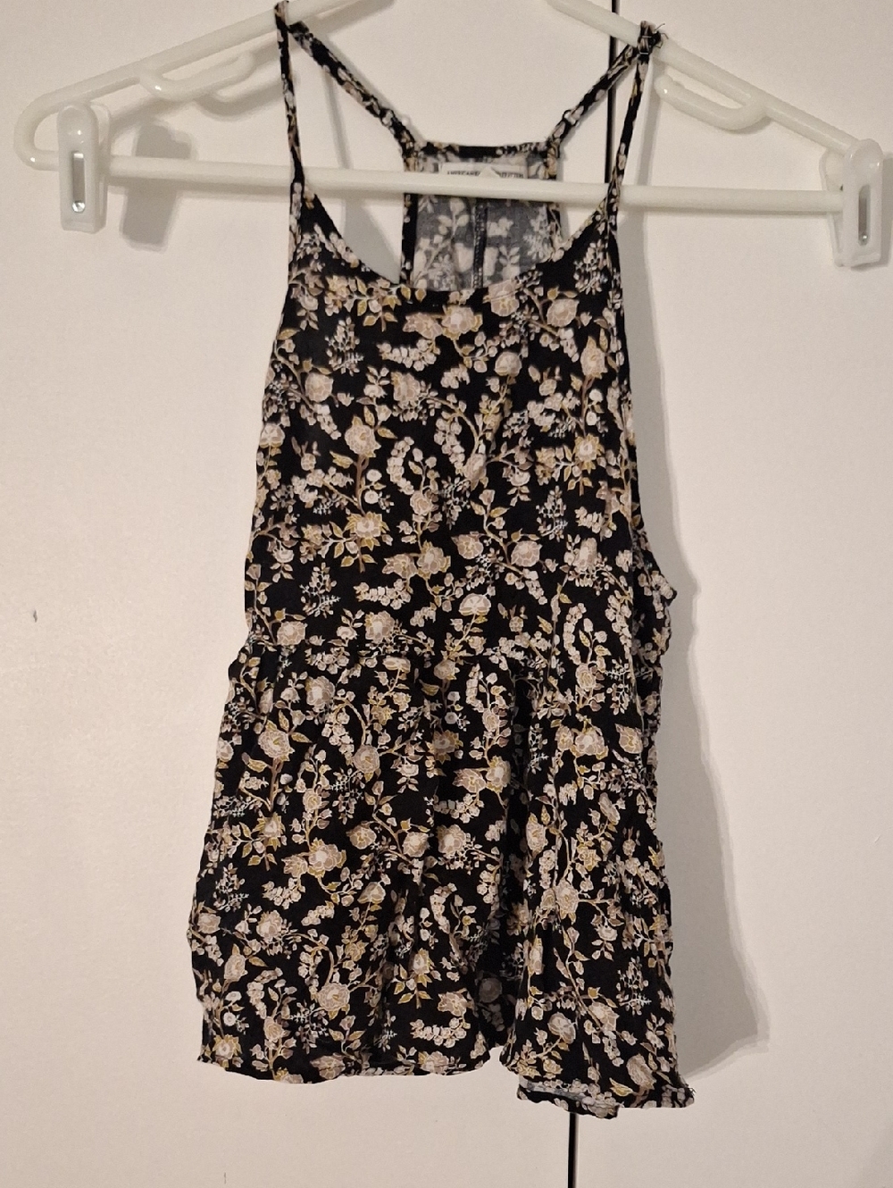 American Eagle Outfitters Black Floral Top with Cream & Gold Accents